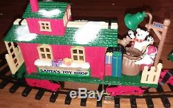 Rare New Bright Animated Dillard's Christmas Train Set + Box GREAT CONDITION