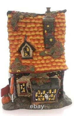 Rare New Dept 56 Halloween Village Sweet Trapping Cottage 4051012 Candy Corn
