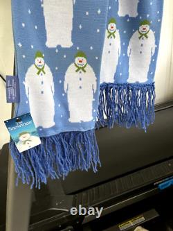 Raymond briggs THE SNOWMAN SCARF and pop up book and dvd Raymond briggs THE SNOWMAN SCARF and pop up book and dvd