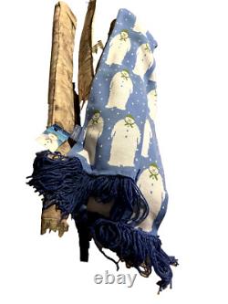 Raymond briggs THE SNOWMAN SCARF and pop up book and dvd Raymond briggs THE SNOWMAN SCARF and pop up book and dvd