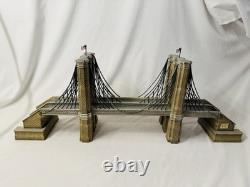 Retired Department 56 Historical Landmark Series BROOKLYN BRIDGE New York WithBox Retired Department 56 Historical Landmark Series BROOKLYN BRIDGE New York WithBox
