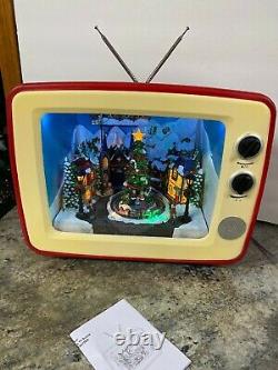 Retro Christmas Television Scene Village Santa Sleigh Train Animated Music Light