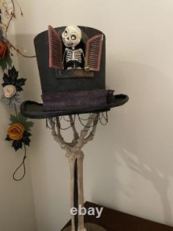 Rucus Studio Scott Smith Retired Halloween Skeleton Top Hat Stand Rucus Studio Scott Smith Retired Halloween Skeleton Top Hat Stand