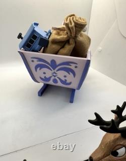 Rudolph Santa's Sleigh and Reindeer Team Set 2003 Playing Mantis Light Up Works