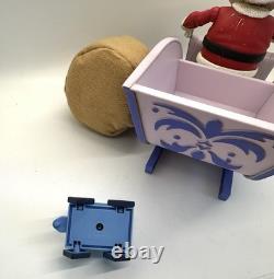 Rudolph Santa's Sleigh and Reindeer Team Set 2003 Playing Mantis Light Up Works