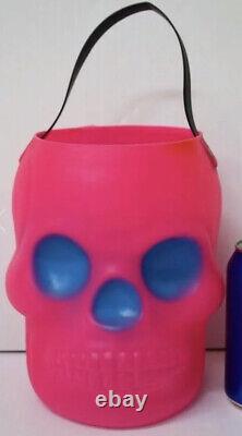 SUPER RARE! VTG MCM AJ Renzi Pink Skull Blue Eyes Blow Mold Bucket Candy Pail