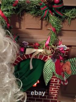 Santas Best Special Delivery Christmas Motionette Fireplace Working 21 X 20 X19