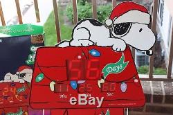 Snoopy Countdown To Christmas 36 inch Peanuts Yard Sign 2005