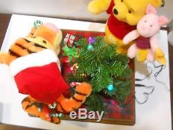 Telco Disney Winnie The Pooh Tigger Piglet Tree Animated Christmas Motionette