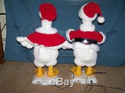 Telco Motionette Animated Mr & Mrs Santa Christmas Geese 23 Tall