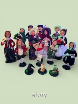 The Carolers Lot Of 15 Vtg Christmas Figures Decor Byers Choice Carolers