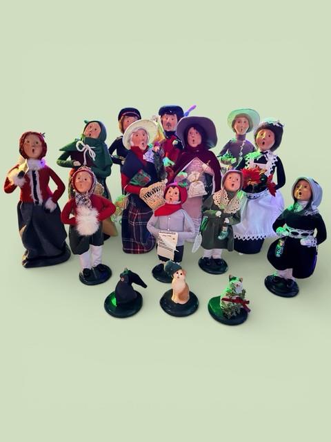 The Carolers Lot Of 15 Vtg Christmas Figures Decor Byers Choice Carolers