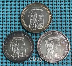 Twenty-Five CONDE-CAVALIERS (Mobile, AL). 999 FINE SILVER Mardi Gras Doubloons Twenty-Five CONDE-CAVALIERS (Mobile, AL). 999 FINE SILVER Mardi Gras Doubloons