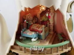 ULTRA RARE Enesco Holiday Mice Bungalow Multi-Action/Lights Music Box VIDEO