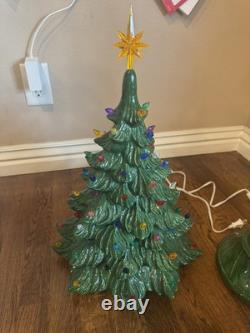 VINTAGE Atlantic Mold 19 Ceramic Christmas Tree Classic Green Lighted