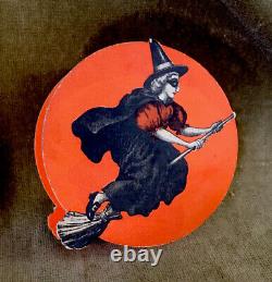 VINTAGE HALLOWEEN CANDY BOX VICTORIAN WITCH. 1920s