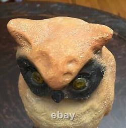 VINTAGE HALLOWEEN PAPIER MACHE PULP OWL with GLASS EYES 1930s, 10.5 TALL