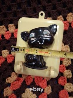 VINTAGE HALLOWEEN ROSBRO HARD PLASTIC TOY Black CAT CANDY CONTAINER Wall Plaque