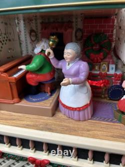 VINTAGE In Box Mr. Christmas Santas Musical Workshop Working Lights Motion Music VINTAGE In Box Mr. Christmas Santas Musical Workshop Working Lights Motion Music