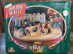VTG 1997 Mr Christmas Holiday Waltz Victorian Dancers 5 Couples 30 Songs 100%