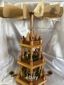 VTG German Erzegebirge Grimm Fairy Tale Snow White 3 Tier Pyramid 18 Carousel