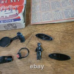 VTG HALLOWEEN FORTUNE TELLING CAKE FAVORS CHARMS Not Complete