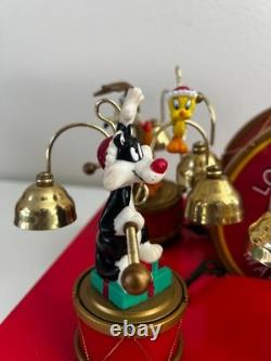VTG Looney Tunes 1994 Mr. Christmas Marching Band Christmas Bells Tested WORKS