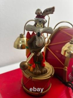 VTG Looney Tunes 1994 Mr. Christmas Marching Band Christmas Bells Tested WORKS