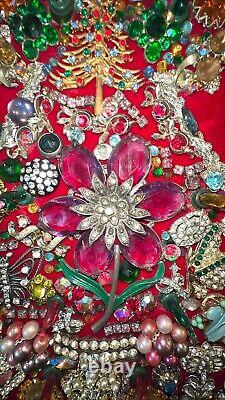 VTG MCM Jewelry Art Christmas Tree On Red Velvet Light Up Flaw 30x24 Framed