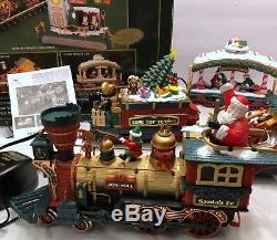 VTG New Bright The Holiday Express Animated Train Set No 387 Santa Xmas Electric
