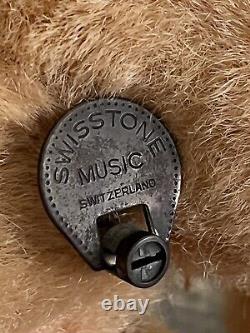 VTG Rudolph Red-Nosed Reindeer 1939 Stuffed Gund Swisstone Music WORKS-VIDEO