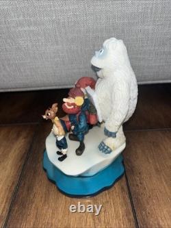 Very Rare Vntg Christmas abominable snowman surrounded by friends Enesco 104555