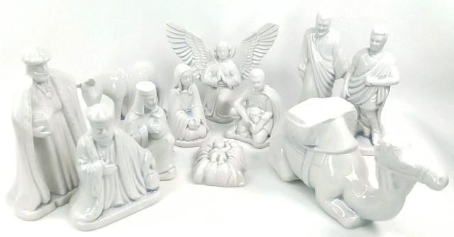 Vintage 11 Piece White Ceramic Porcelain Nativity Manger Set Christmas 1960s