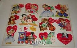 Vintage 1962 Whitman Original Unused 50 Giant Flocked Valentines Punch Out Book