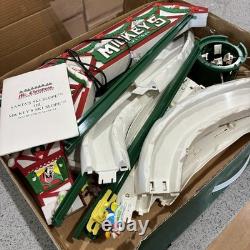 Vintage 1993 MICKEYS SKI SLOPE Mr Christmas Tree Ski Lift WORKS GREAT! Read Vintage 1993 MICKEYS SKI SLOPE Mr Christmas Tree Ski Lift WORKS GREAT! Read