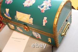 Vintage 1994 Mr Christmas Santas Music Animated Toy Chest Box 35 Songs SEE VIDEO Vintage 1994 Mr Christmas Santas Music Animated Toy Chest Box 35 Songs SEE VIDEO