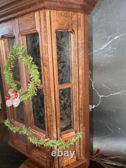 Vintage Byers Choice Display Piece BAY WINDOW Lighted Accessory Piece Vintage Byers Choice Display Piece BAY WINDOW Lighted Accessory Piece