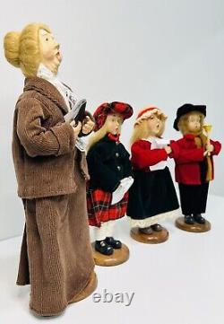 Vintage Christmas Carolers Holy Night Set Holiday Figures Collectibles VTG