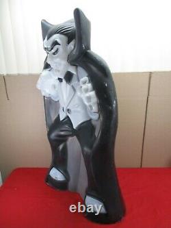 Vintage HUGE General Foam Dracula Vampire Lighted Halloween Blow Mold 36 Tall