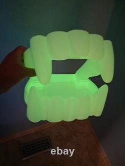 Vintage Hallmark Glow in the Dark Vampire Teeth Candy Bowl Fangs Halloween