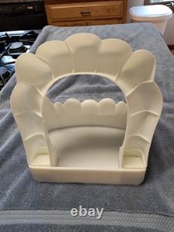 Vintage Hallmark Glow in the Dark Vampire Teeth Candy Bowl Fangs Halloween