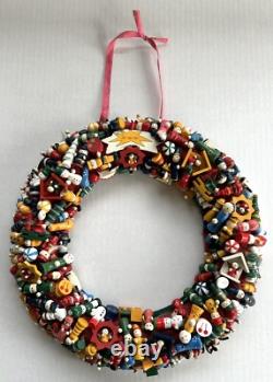 Vintage Handmade Christmas Wreath 13 Wood Wooden Ornaments Kitchy