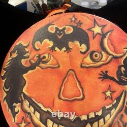 Vintage Hard To Find Silver Willow Halloween Hanger