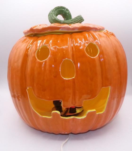 Vintage Large Ceramic Mold Lighted Pumpkin Jack Olantern Halloween Great Pumpkin