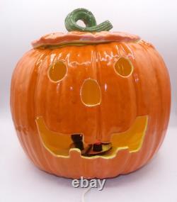 Vintage Large Ceramic Mold Lighted Pumpkin Jack OLantern Halloween Great Pumpkin