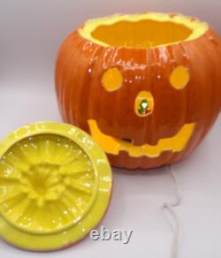 Vintage Large Ceramic Mold Lighted Pumpkin Jack OLantern Halloween Great Pumpkin