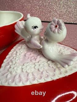 Vintage Lefton Love Birds Valentine's Day Trinket Heart Box Perfect condition