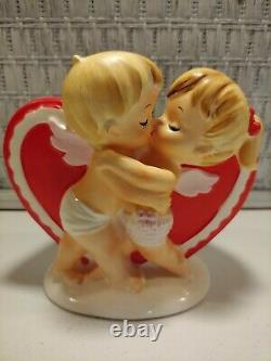 Vintage Lefton Valentine's Day Planter, Kissing Cupids, #2773
