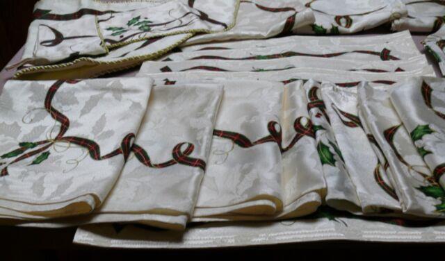 Vintage Lenox Holiday Nouveau 21 Pieces Runners Placemats Napkins Etc
