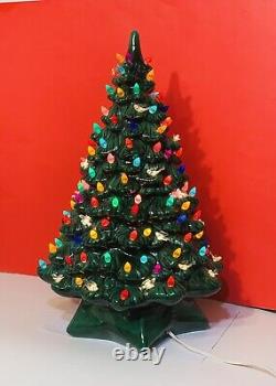 Vintage Light Up Christmas Tree Ceramic Large 19.5 inch working